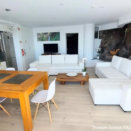 Castelo Do Mar, Madeira Apartment