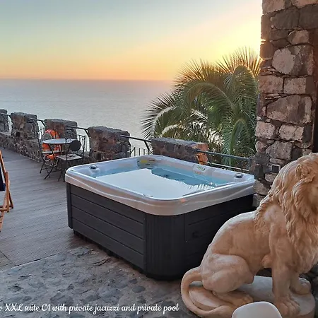 Castelo Do Mar, Madeira 公寓