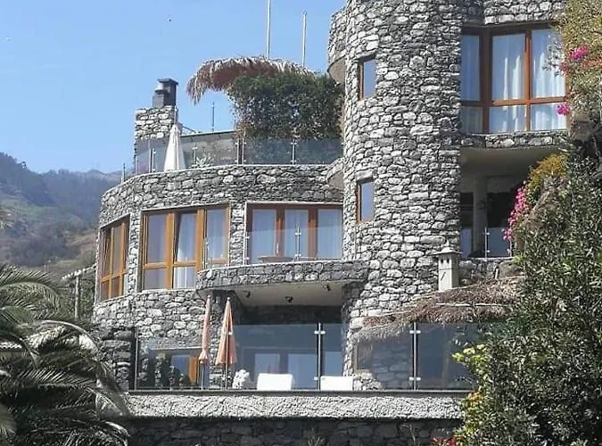 Castelo Do Mar, Madeira *