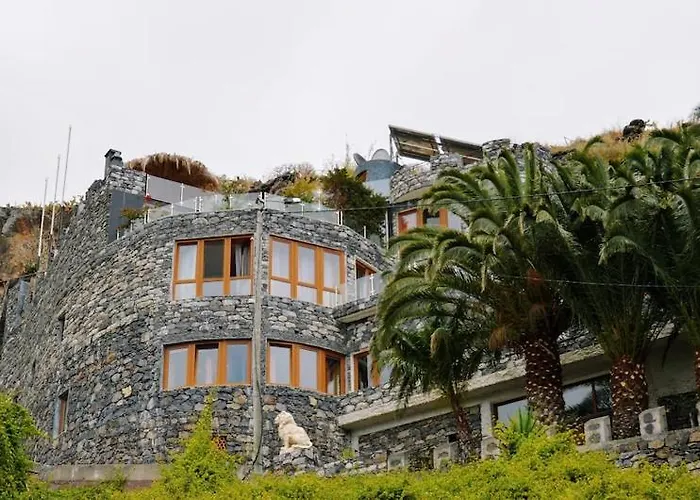 Castelo Do Mar, Madeira