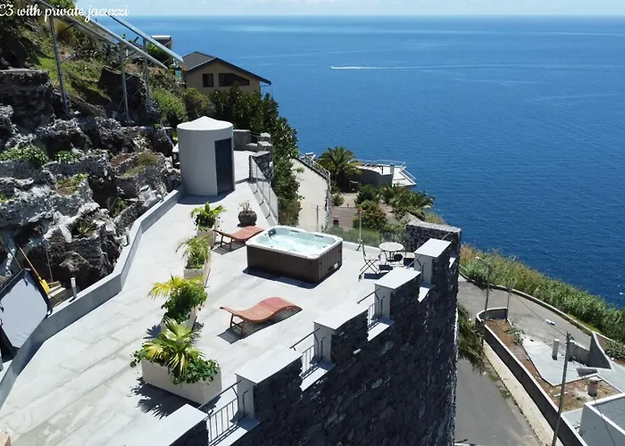 Castelo Do Mar, Madeira