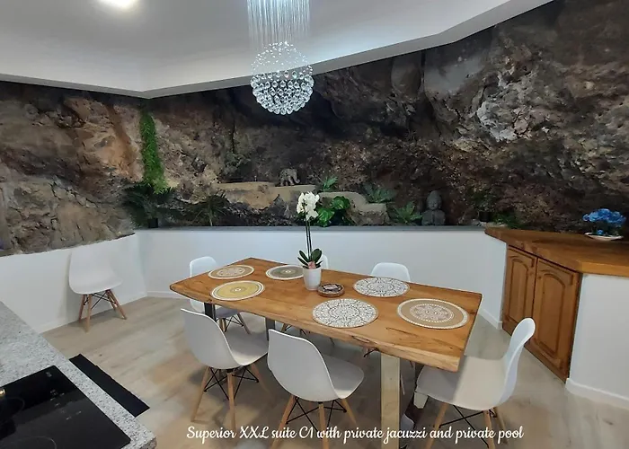 Castelo Do Mar, Madeira * Tabua (Madeira)