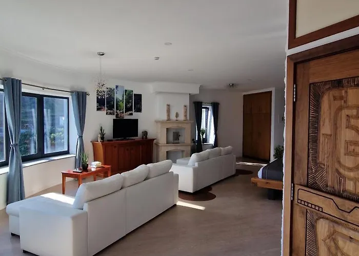 Castelo Do Mar, Madeira * Tabua (Madeira)