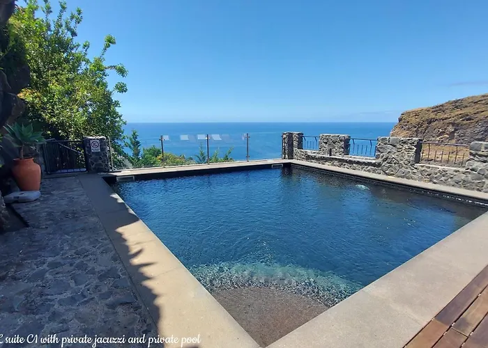 Castelo Do Mar, Madeira Tabua (Madeira)